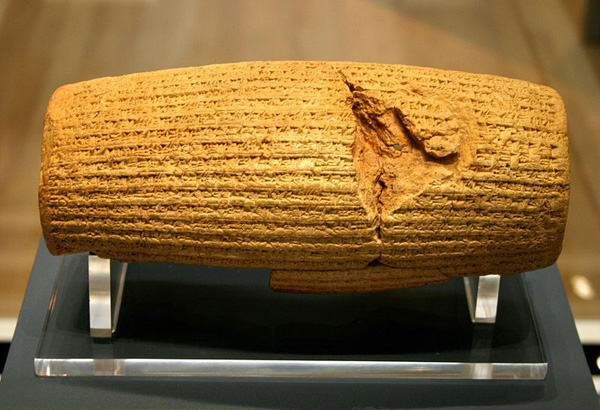 استوانهٔ کورش Cyrus Cylinder «مانترا»ی خیال‌انگیز
